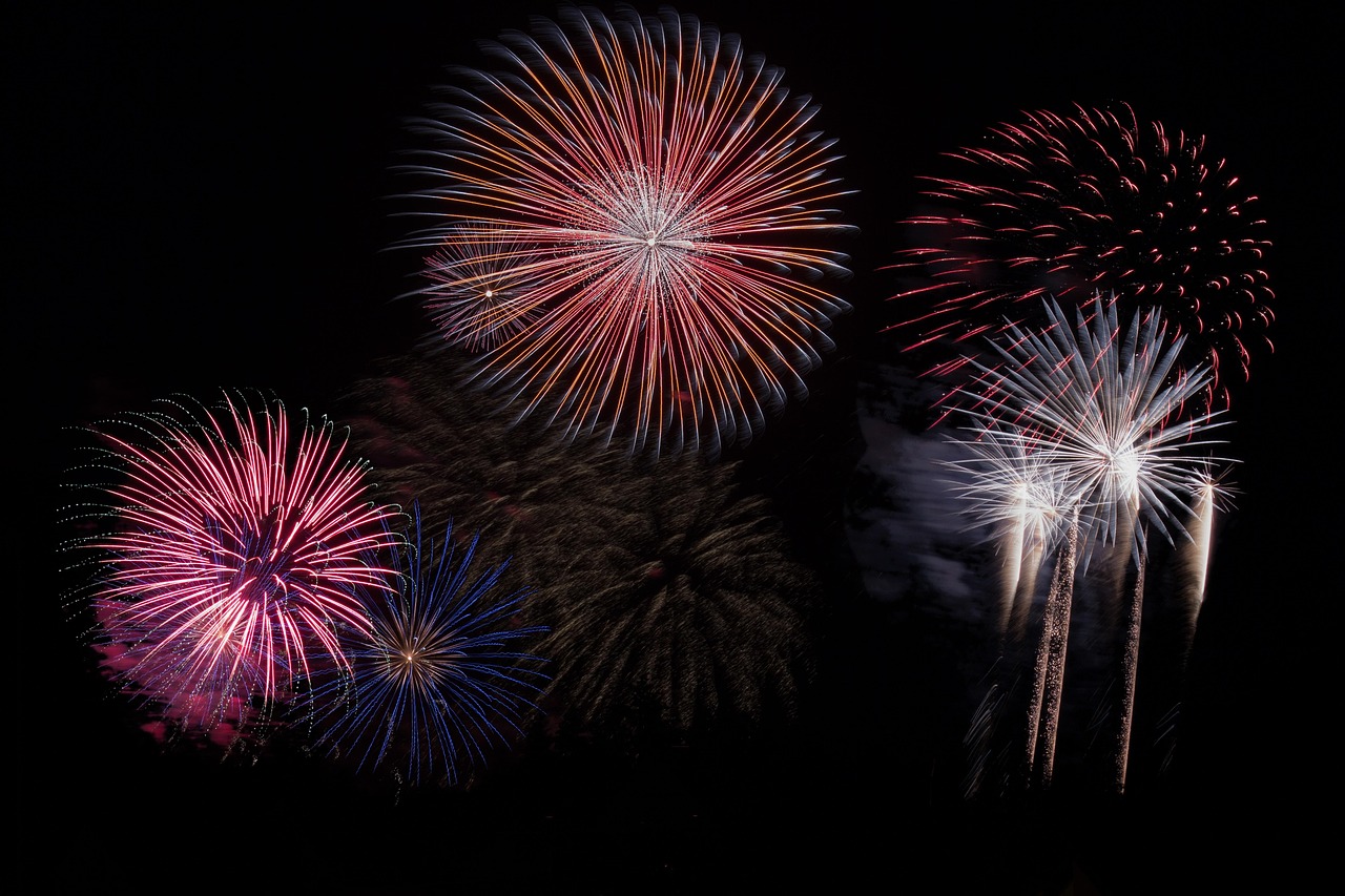 関東での花火大会に最適なデートのおすすめスポットは？