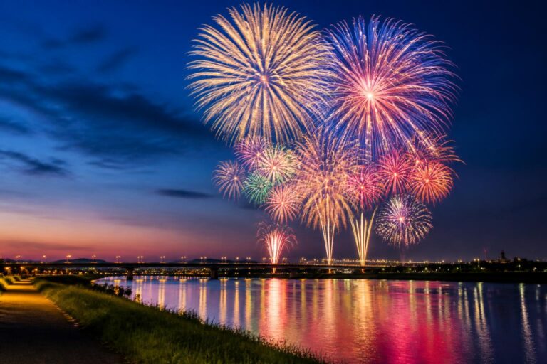 関東の花火大会で終電に間に合う会場は？